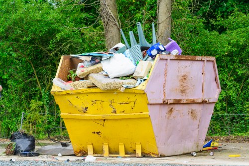 Business waste removal services in Charlton